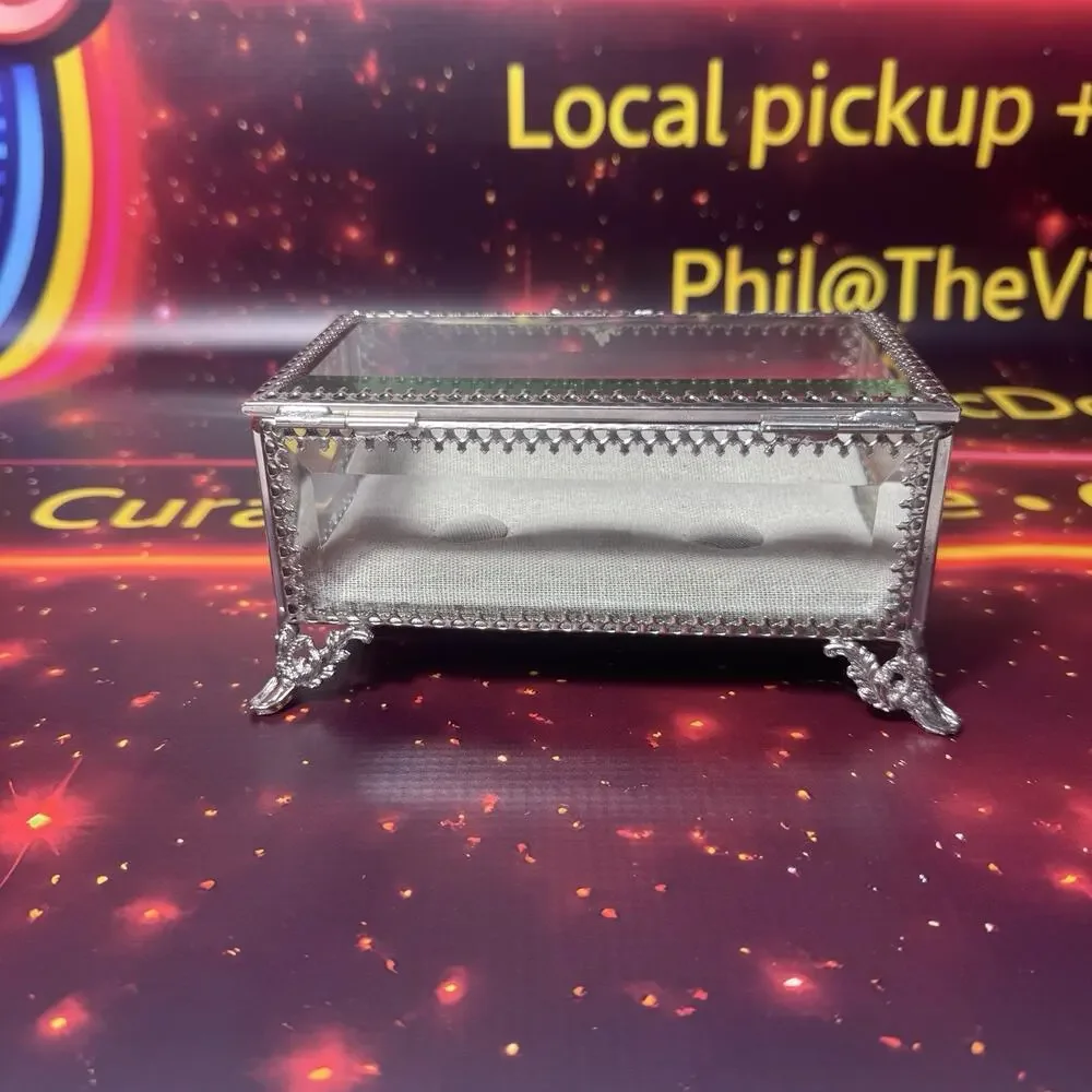 Cynthia Rowley New York Jewelry Box Glass Hinged Silver Filigree Trinket Ring